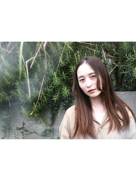 リューデパルティル(lieu de PARTIL) ワンレングスロング