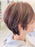 ショートボブ