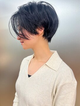 【morio】大人女性長めのショートヘア♪