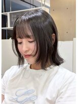 ライリー(riley) rileyワンカール外ハネレイヤーボブ