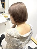 花田/ミニボブタッセルボブブリーチミルクティーベージュ下北沢