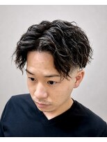 ヘアスタジオ ロメオ(hair studio Romeo)&nbsp;ゆるスパイラルパーマ×フェードカット
