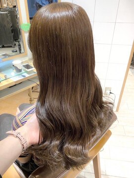 プラグ バイ ネオリーブ(plug by neolive) レイヤーロング×髪質改善 [髪質改善/縮毛矯正]韓国☆