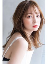 メーヴェ(Mowen) mowen×切りっぱなし×顔周りレイヤー×ハイライト×ベージュ