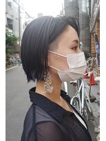 ヒカリス 東三国(HIKARIS) ミニボブ 女性ツーブロック 外はねボブ 刈り上げボブ