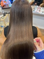 ユキイロ(yukiiro)&nbsp;【yukiiro】プルスイルミナカラー＋高浸透ウルティア3stepTR