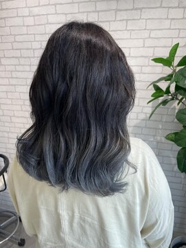 ミューバイケンジ(miu by KENJE) miu&伊藤夏海 大人かわいい裾カラー◎