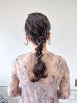 エマエコル(Emma ecole)&nbsp;Emma  ecole パーティヘアセット×編み下ろしアレンジ