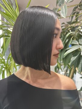 ピークアブー アヴェダ アトレ恵比寿(PEEK-A-BOO AVEDA) 30代40代　大人の前下がりボブ