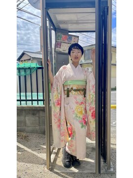 イリス(Iris.) 振袖×ベリーショート