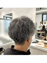 キートス(Kiitos) 【ツイストスパイラルパーマ】トウマ