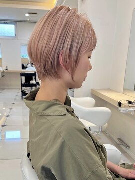 ヴィーヴォ 深江橋店(VIVO) 【 VIVO】ハイトーンが可愛い丸みショート ピンクベージュ