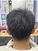 刈り上げショートヘア