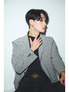 ジーエヌエム ゴニアンドムジン(G.N.M GUNHEE&MUJIN) 韓国メンズカット/ダウンパーマ/カルマパーマ/韓国ヘア/韓国