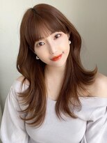 ラルユー 金山(LallYou)&nbsp;後れ毛が可愛い顔周りレイヤー/ナチュラルアッシュ/顔周り