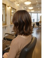 エンジェル 青葉台(ANGEL) ソフトカール/大人ブラウンのミディアムボブ