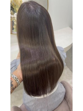 ラビス(Lovis) 簡単スタイリング/伸ばしかけヘア/小顔ヘア/ヘアセット