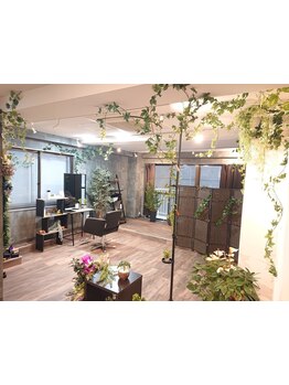 落ち着いた雰囲気でゆったりと過ごせる完全プライベート空間◎緊張せずリラックスして施術を受けられます♪