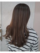 エヌドット 深江橋(n.)&nbsp;モスグリーンandベージュで透明感♪