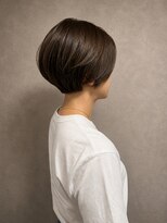 リア トーキョー(Lia TOKYO)&nbsp;暗めベージュ/丸みショート/赤味消し