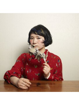 ブリスト(BRIST) デザインカラー/斜めバング/ステップボーンカット＠30代40代50代