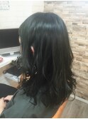 ブルーグリーンの透明感カラー
