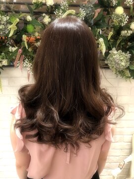 ノーブル 白金台店(Noble by PROGRESS) ベージュ☆ナチュラルカール