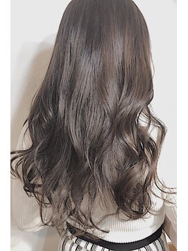 レセ 南柏店(Laissez) ロングスタイル・アッシュカラー/韓国っぽヘア【レセ南柏店】