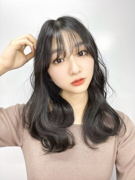 エレマルヤマ(ele maruyama) 2wayバングで透明感たっぷり_Tsubasa