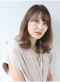 フェミニン大人ミディアムハイライト