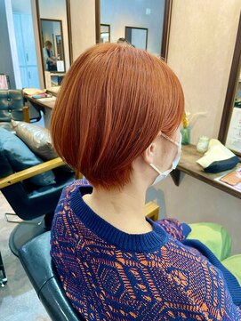 チル(Chill...) 透明感アディクシーカラーオレンジショート