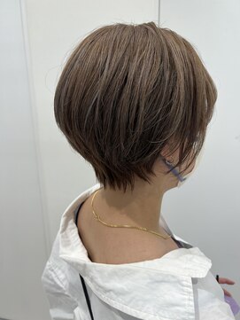 ビーバイシージャストビューティー(B by C just beauty) 大人ショート