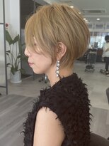 ビューエヒメ(VIEW EHIME)&nbsp;大人ラフウェーブ20代30代40代ボブブラウンスウィングショート