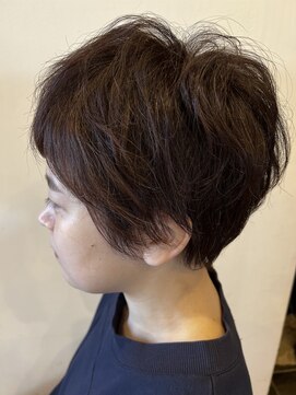 牛若丸ジャパン(Japan) パーマ風ショートヘア