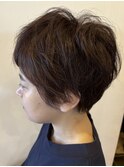 パーマ風ショートヘア