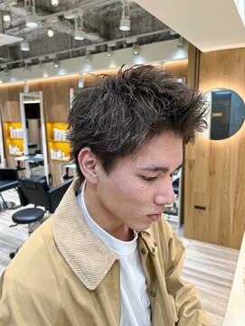 ルースト 西院店(ROOST) スパイキーショート　メンズショート　メンズパーマ