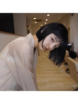 ステラバイケンジ(STELLA by KENJE) 姫カットカールセミディシアーカラー