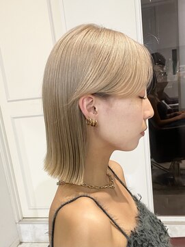 フェリーチェ(felice) タッセルボブにブロンド