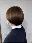 ショートボブ