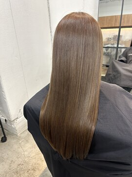 ナンバースリー 溝の口店(Number Three) ベージュカラー【N°3 溝の口】