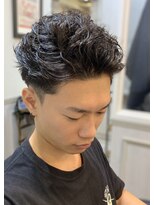 ミリオンバックス 御徒町店(Million Backs)&nbsp;リバースパーマ<理容室>[メンズ/眉毛/バーバー/御徒町]