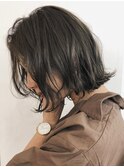 天神ショートボブヘアショートカットボブ前下がりボブ前髪なし