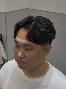 ビカム 名駅(become) 癖毛を活かす毛流れパーマ