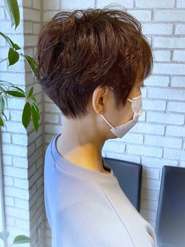 小顔マッシュショート