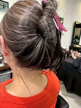 メリー オオサカ(Merly Osaka) ハイライト/似合わせカット