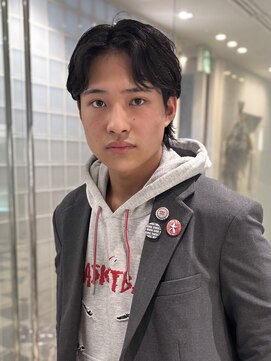 ラパンセヴェールメンズ 栄(LA PENSEE VERT MEN'S) センターパートウルフ