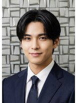 ウィーニード 名古屋(WENEED)&nbsp;【佐久間】センターパート/サンウォン風/韓国風ビジネススタイル