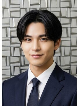 センターパート/サンウォン風/韓国風ビジネススタイル