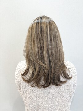 リアル海外ハイライトデザイン◎