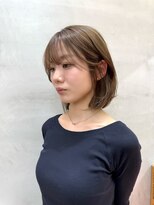 ロンドポレール 北千住(Lond polaire) バタフライカットグレーブラウンミディアムレイヤーカット